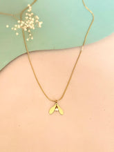 Charger l&#39;image dans la galerie, Collier Clitopia.
